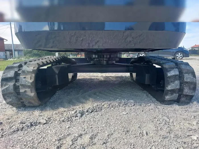 Mini bager XT35 KABINA - podvozje