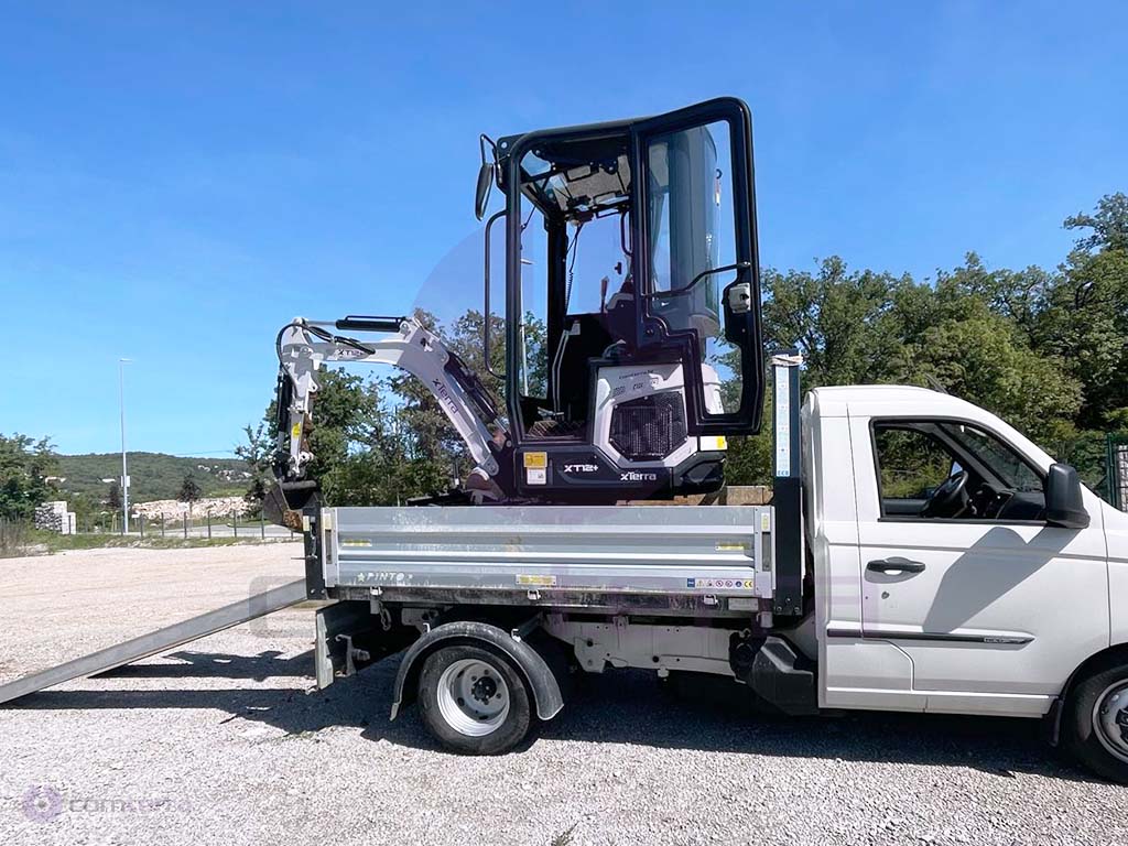 Uspješna isporuka xterra xt12+ mini bagera vjernom kupcu